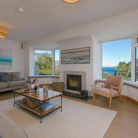 Beachcroft Holiday home *